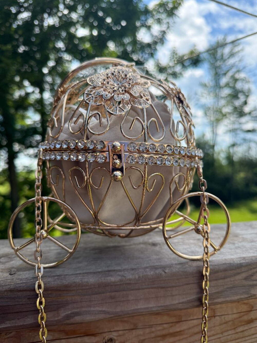 NEW Cinderella Princess Carriage Novelty Wedding Purse/Crossbody Bag